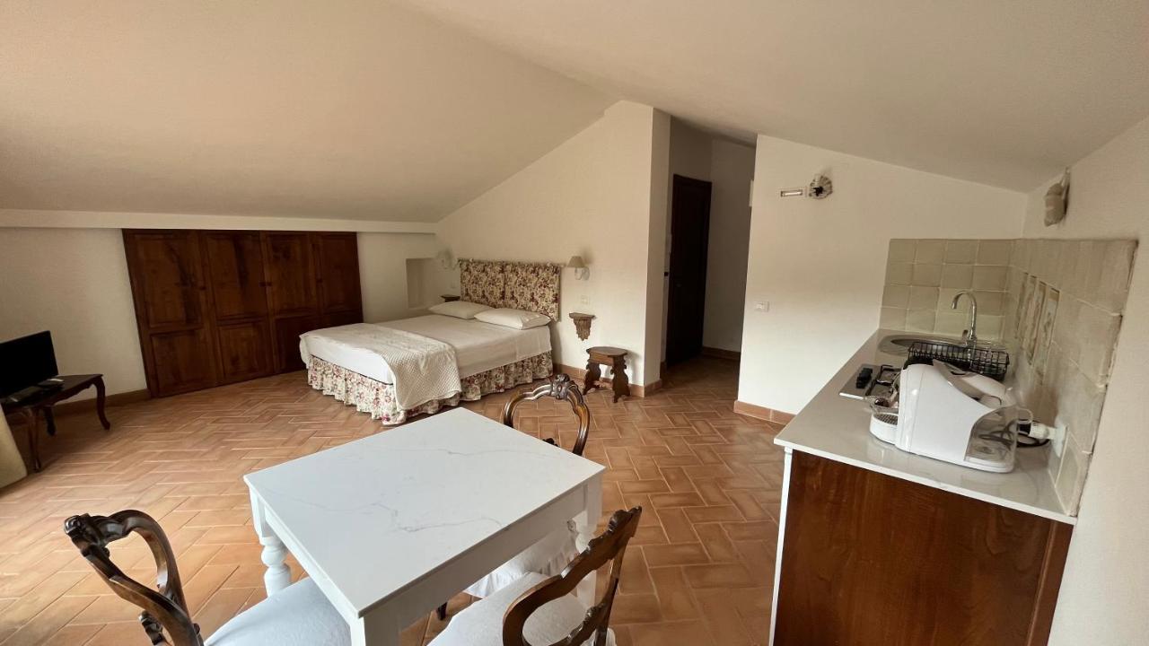 Вилла Il Borgo Di San Michele Papigno Экстерьер фото